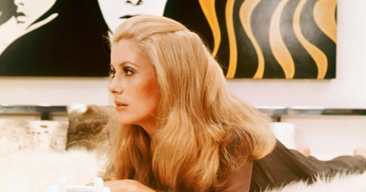 80 years of Catherine Deneuve in the footsteps of the missing diva