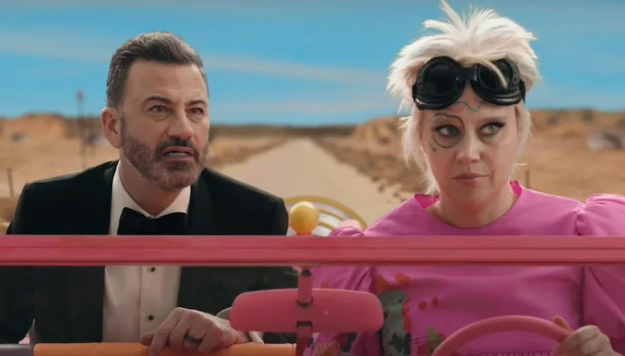 Il cast di ‘Barbie’ guida Jimmy Kimmel verso OscarsLand nel video promo